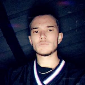 Meet your Posher, Nicholas